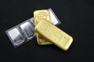 Why Gold Is Rising Again in August 2026